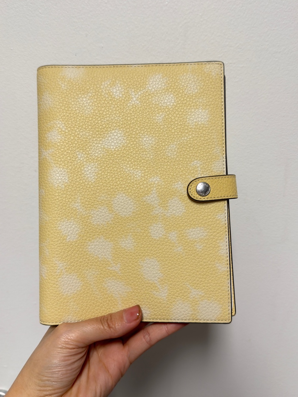 Coach 🌼 Notebook With Floral Print Yellow CDY00-NWT
